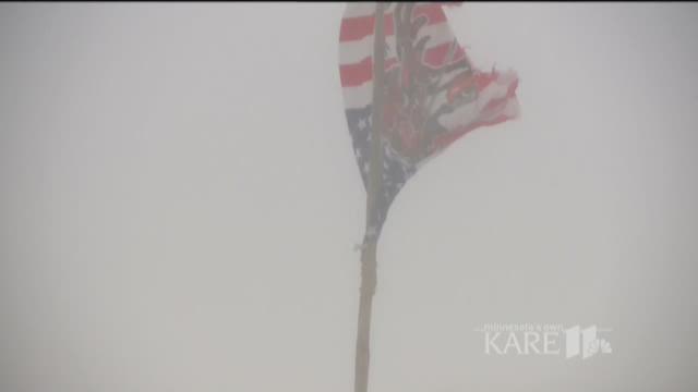 Demonstrators battle blizzard at Standing Rock